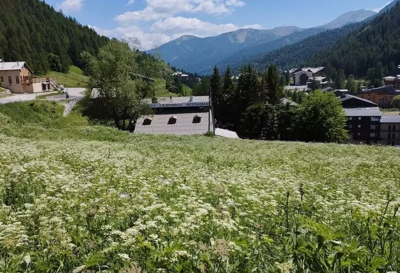 Hotelli Restaurant La Source