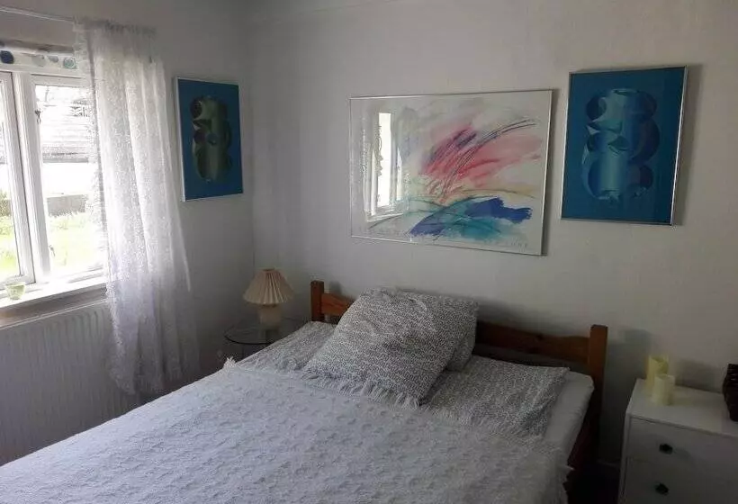 Moen Oekologisk Bed & Breakfast