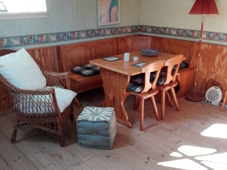 Moen Oekologisk Bed & Breakfast