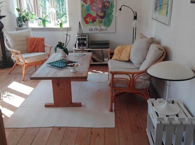 Moen Oekologisk Bed & Breakfast