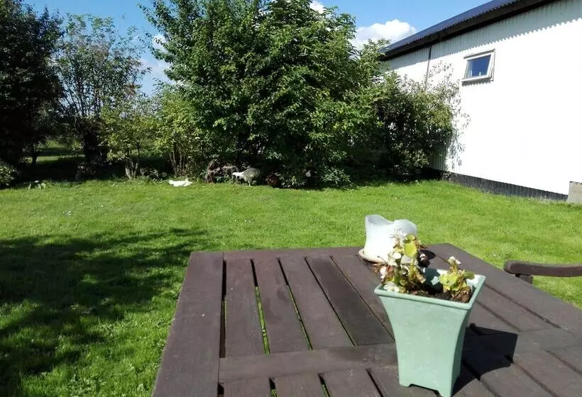 Moen Oekologisk Bed & Breakfast