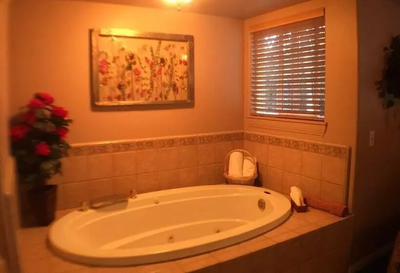 Motelli Giant Oaks Lodge