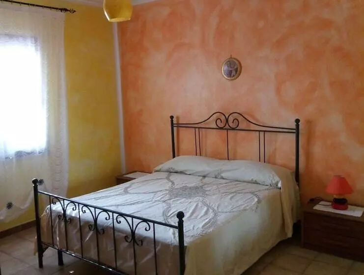 Majatalo Affittacamere L'oasi Di Gino