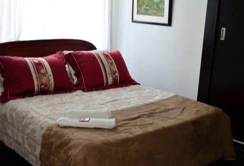 پانسیون Espectacular Chalet Con Piscina