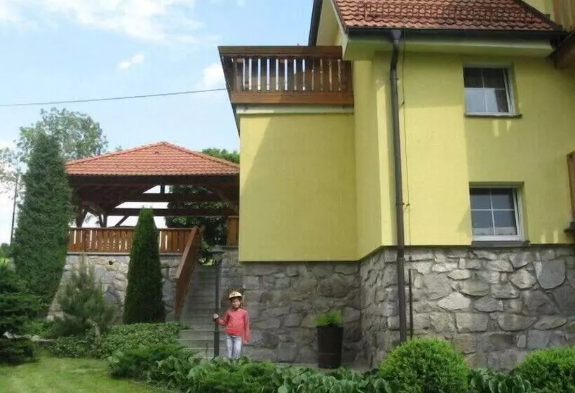 پانسیون Penzion Rozalie