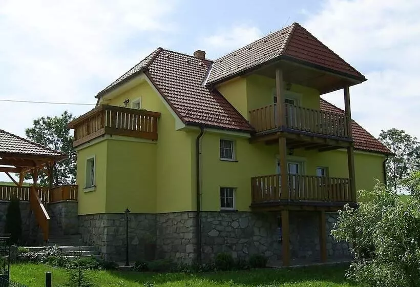 پانسیون Penzion Rozalie