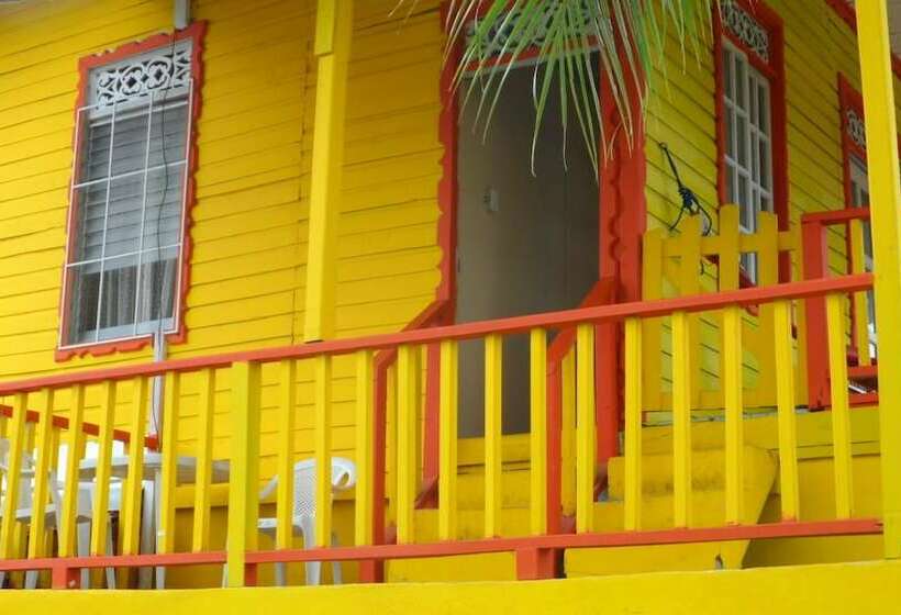 South Beach Guest House Hostel