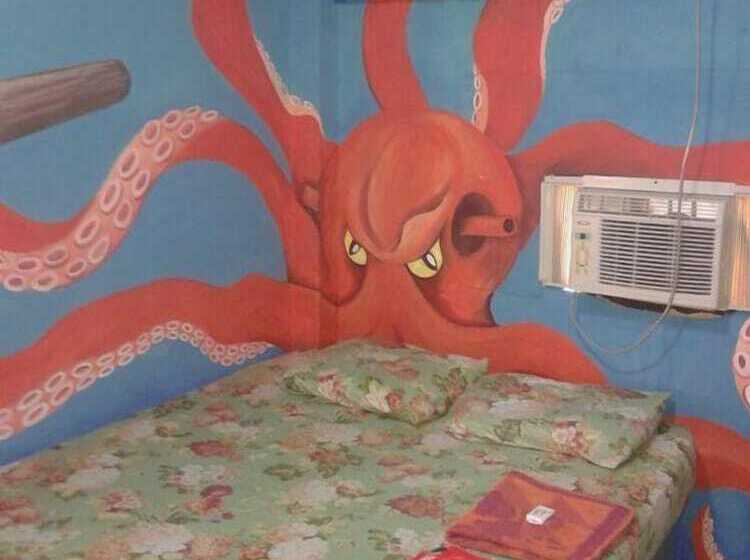 South Beach Guest House Hostel