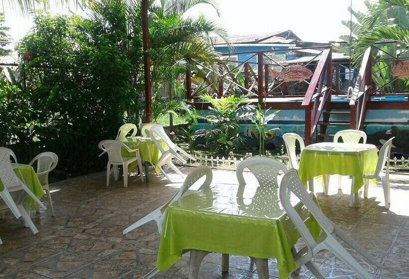 South Beach Guest House Hostel