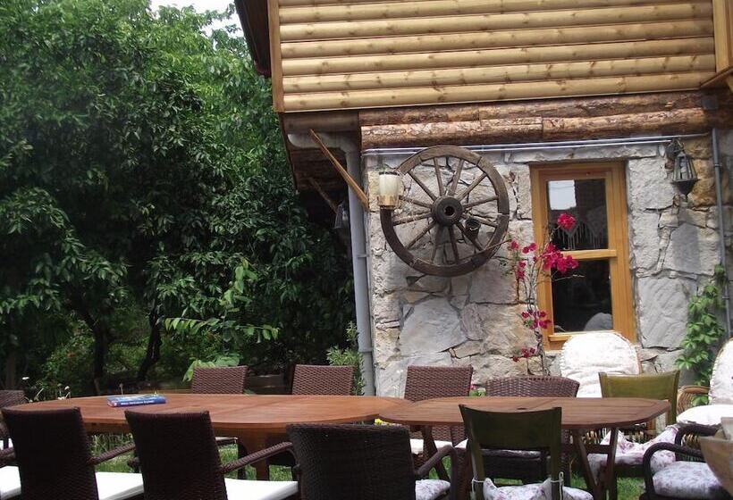 مبيت وإفطار Konak Lapeistra