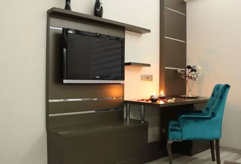 Derya Otel