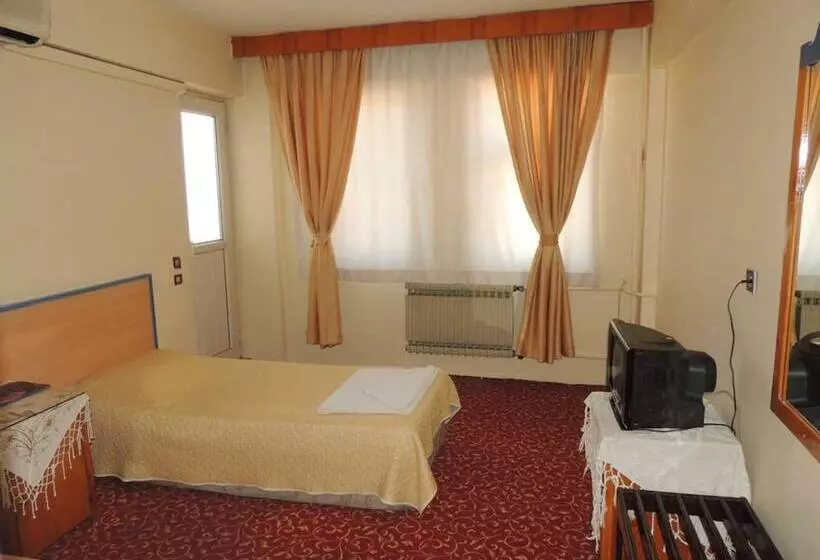 Ekinci Otel