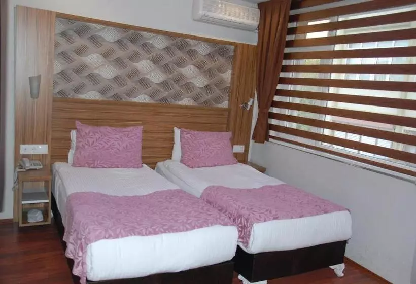 Göznur Otel