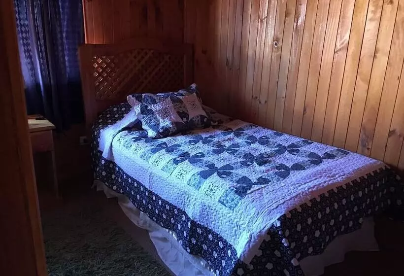Hostal Arrayanes Del Lago