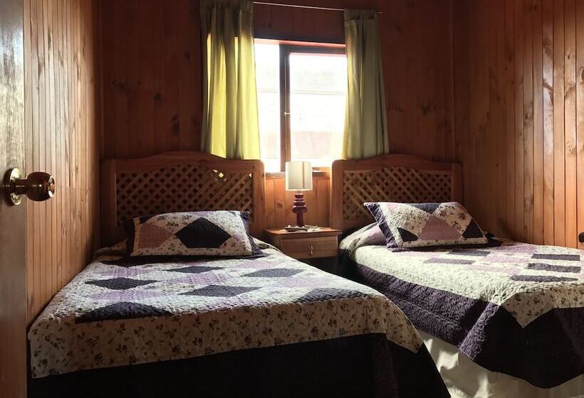 Hostal Arrayanes Del Lago