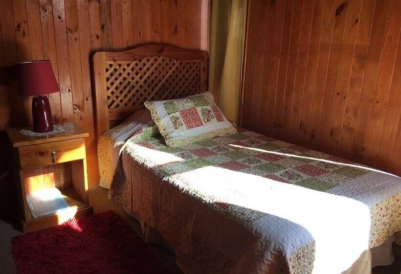 Hostal Arrayanes Del Lago