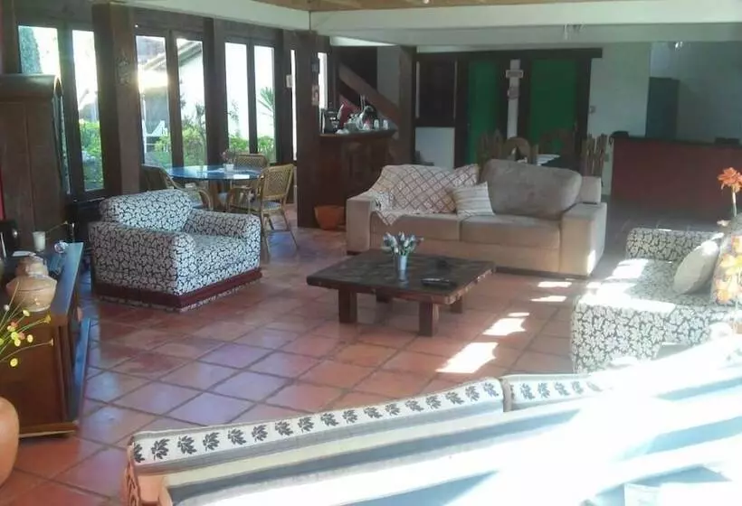 簡易ホテル Pousada Lá Em Casa