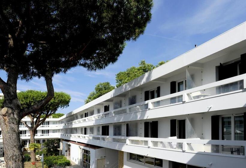 هتل Actif Résidence Les Cyclades