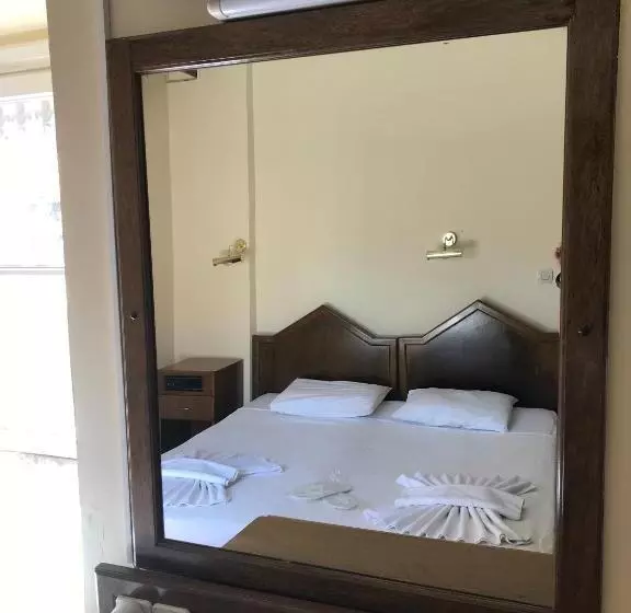 ホテル Antik Ridvan