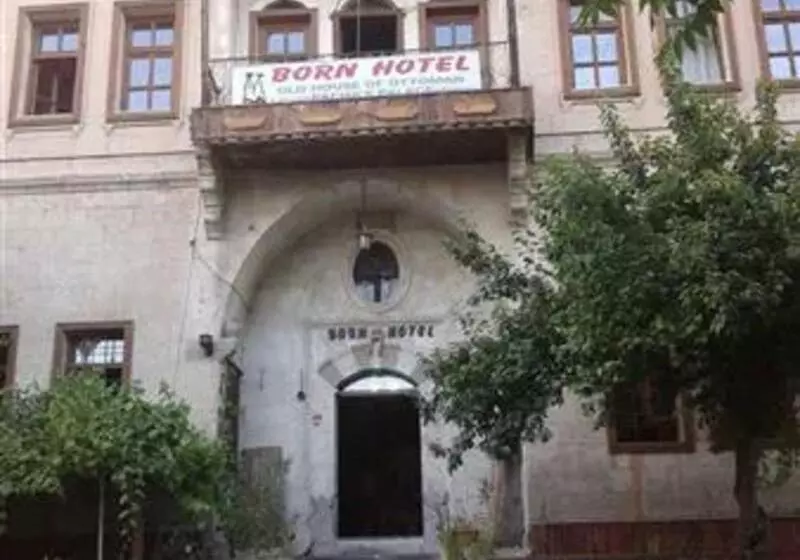 Hotel Born