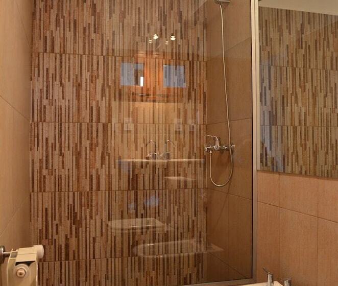 هتل El Chalten Aparts