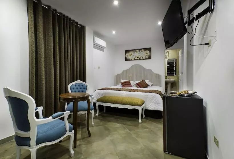 ホテル El Encanto