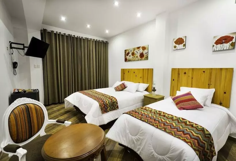 ホテル El Encanto