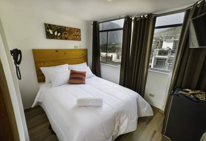 ホテル El Encanto