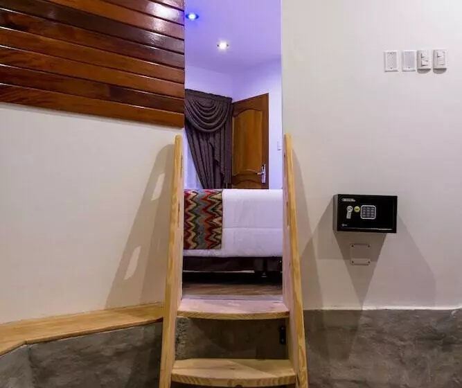 ホテル El Encanto