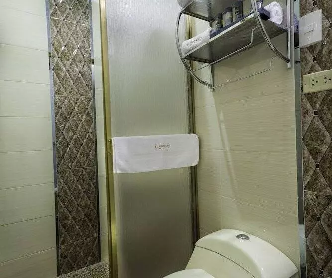 ホテル El Encanto