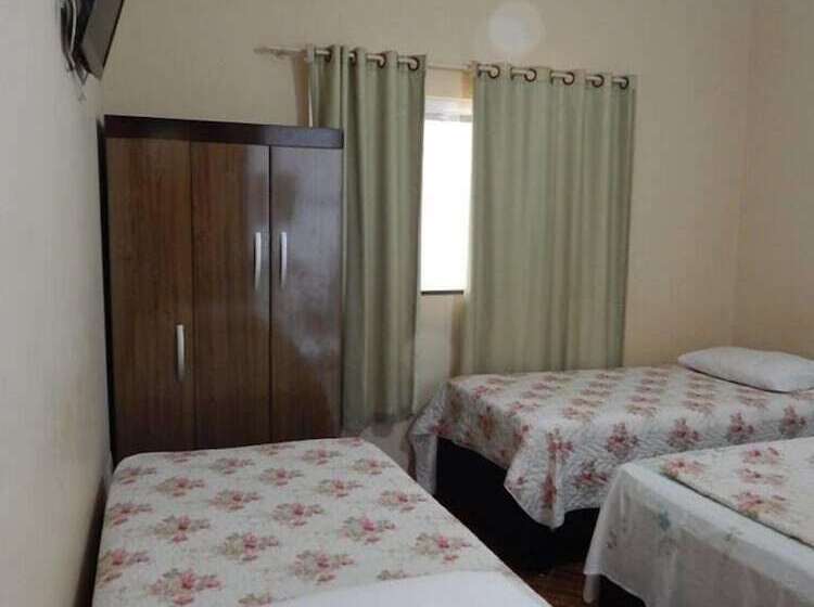 בית מלון כפרי Gold Nalva