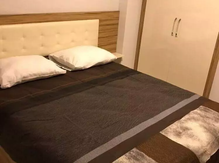 هتل Green Residence