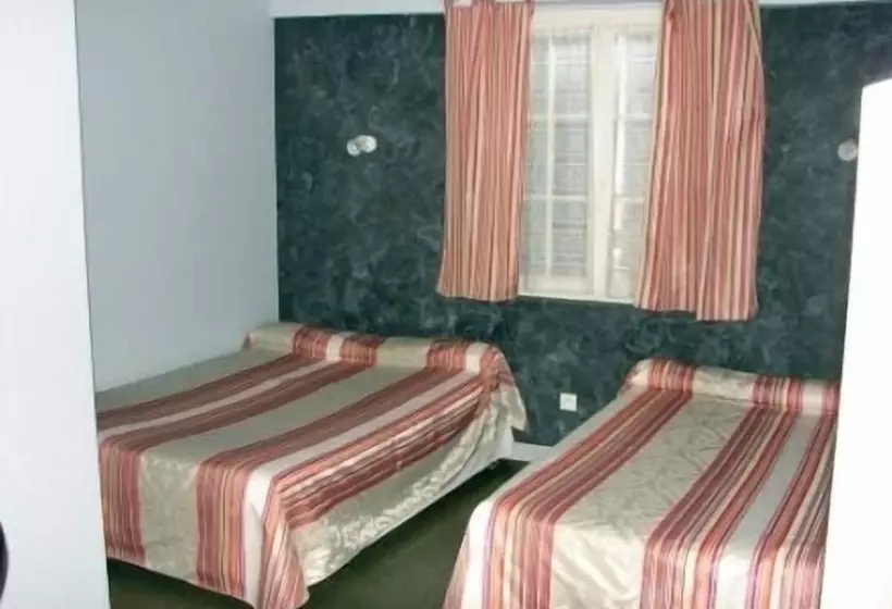 Hotelli Hôtel Restaurant Le Monte Carlo