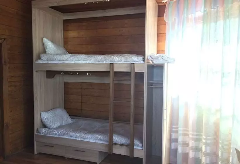 هتل Kovcheg