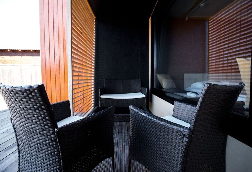 בית מלון כפרי Kovcheg