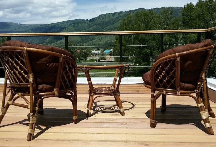 בית מלון כפרי Kovcheg