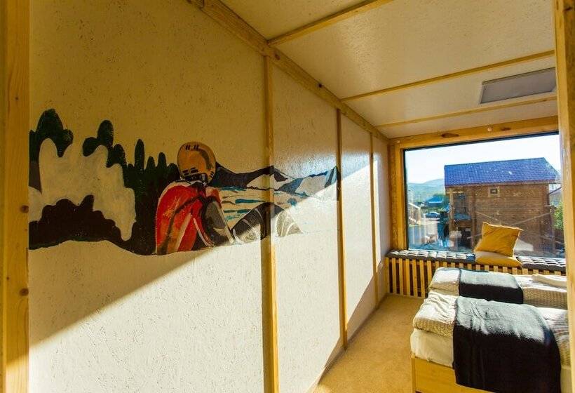 בית מלון כפרי Kovcheg