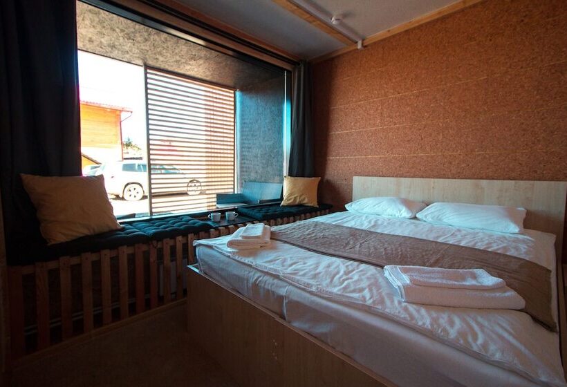 בית מלון כפרי Kovcheg