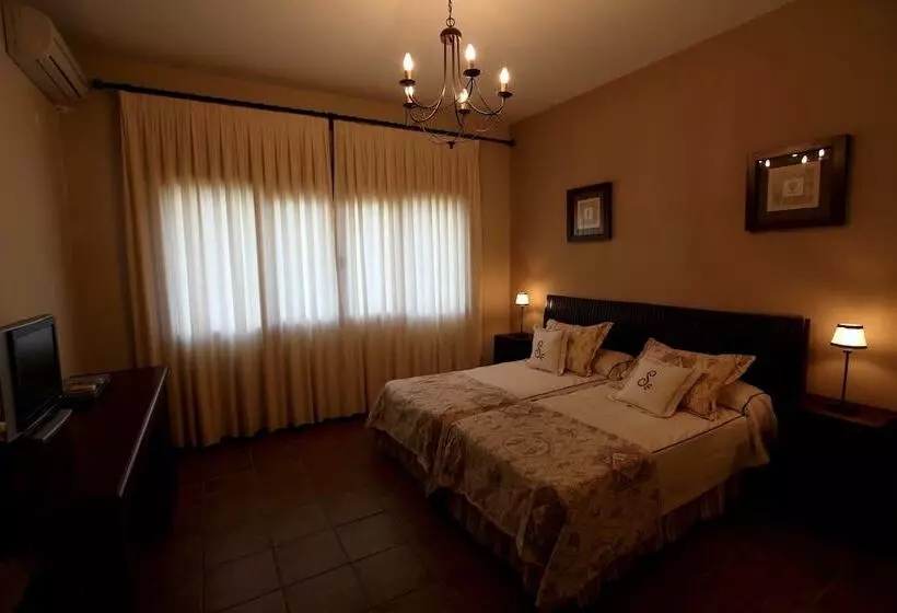 Hotelli La Senda De Los Enebros