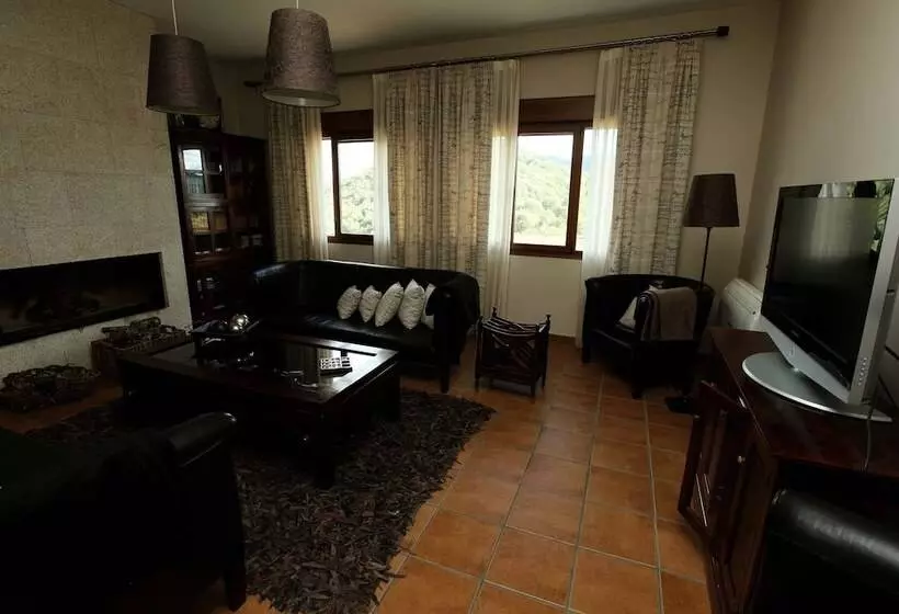 Hotelli La Senda De Los Enebros