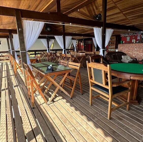 בית מלון כפרי Pousada Convés Ilha Grande