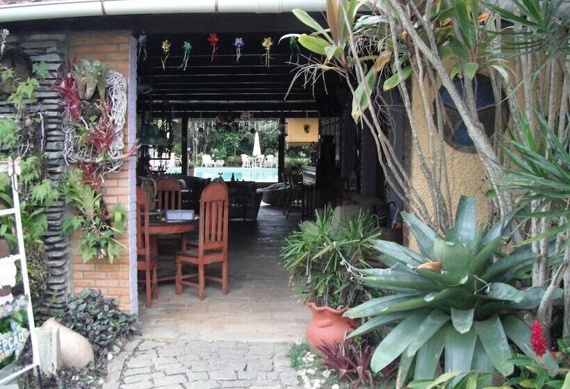 בית מלון כפרי Pousada Lacustre