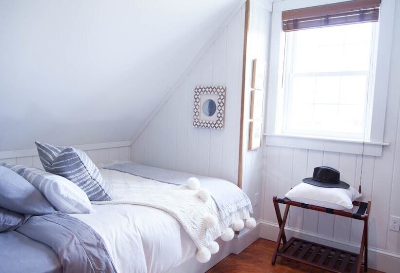 ペンション Ashling Acres