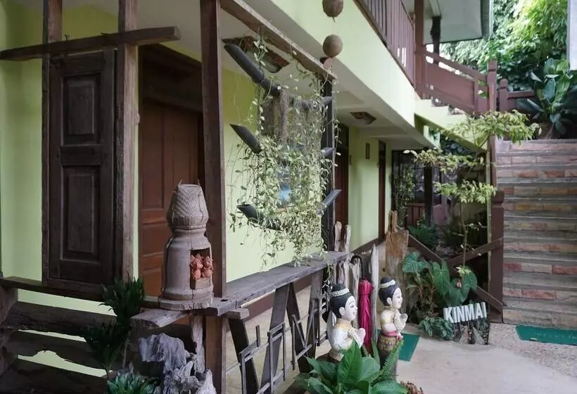 ペンション Bann Din Chiang Rai