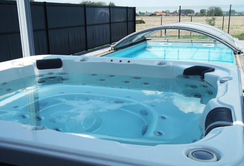 פנסיון B&b At Spa Villa