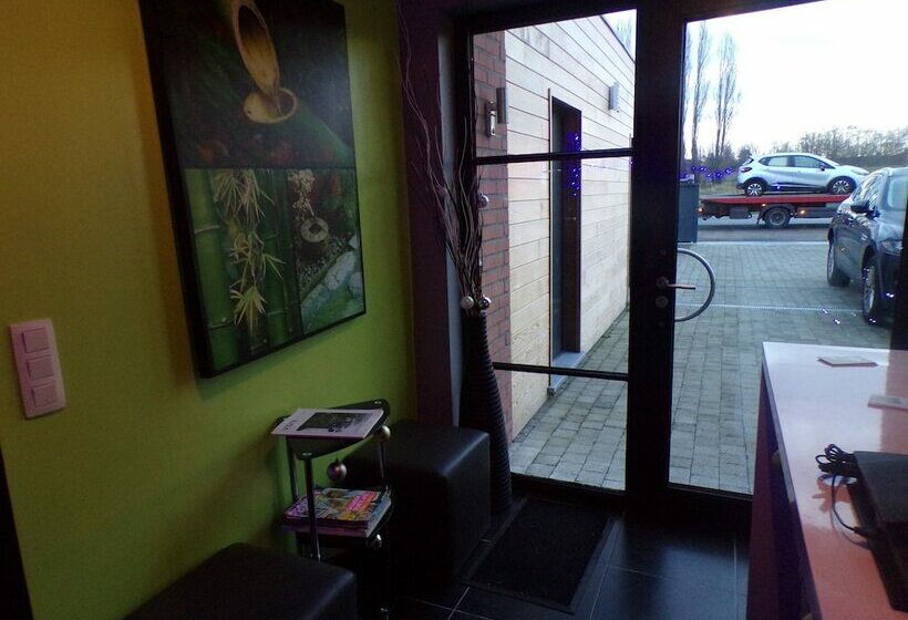 פנסיון B&b At Spa Villa