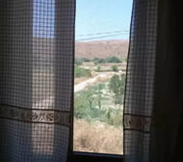 پانسیون Kalidna