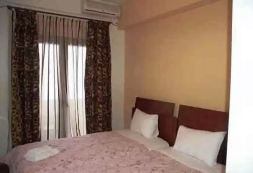 ペンション Nefeli Guesthouse