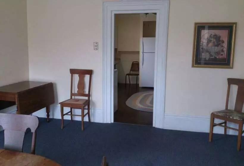 Majatalo Victory Place