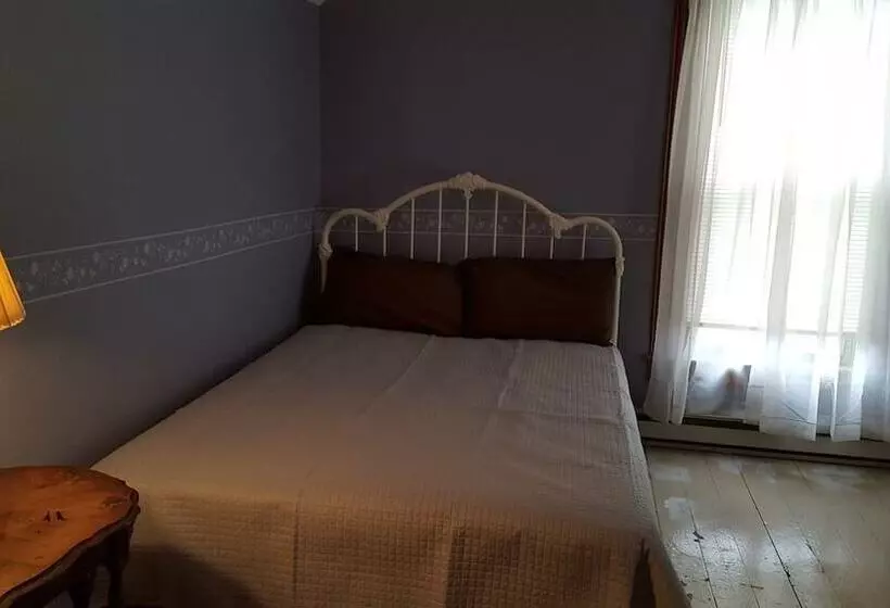 Majatalo Victory Place